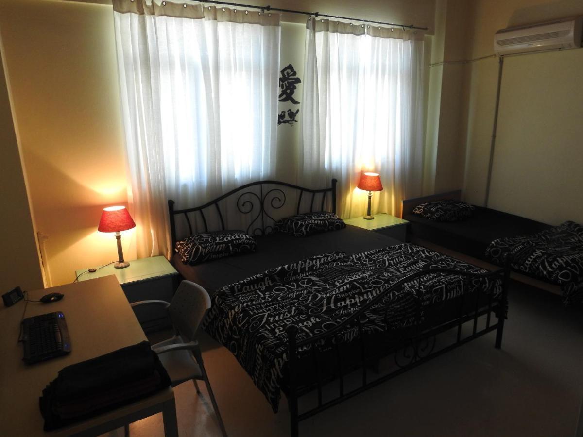 Port Very Near Fast Wi-Fi Netflix Room1 Piraeus Ngoại thất bức ảnh
